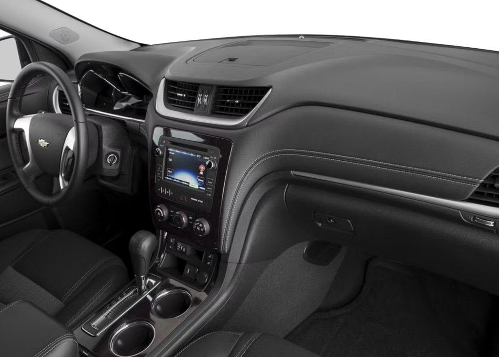 Photo 6 of this CHEVROLET TRAVERSE