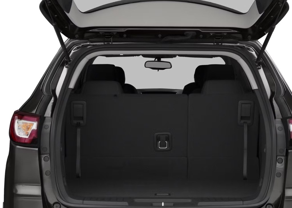 Photo 10 of this CHEVROLET TRAVERSE
