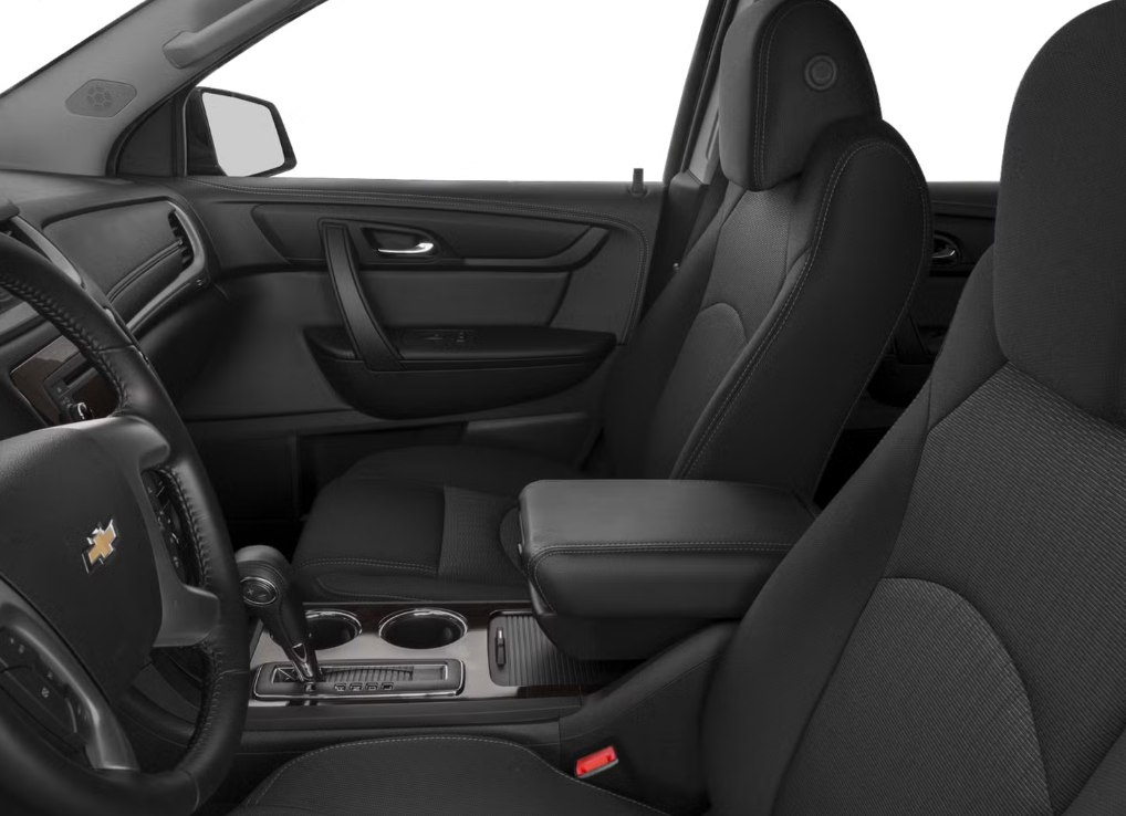 Photo 8 of this CHEVROLET TRAVERSE