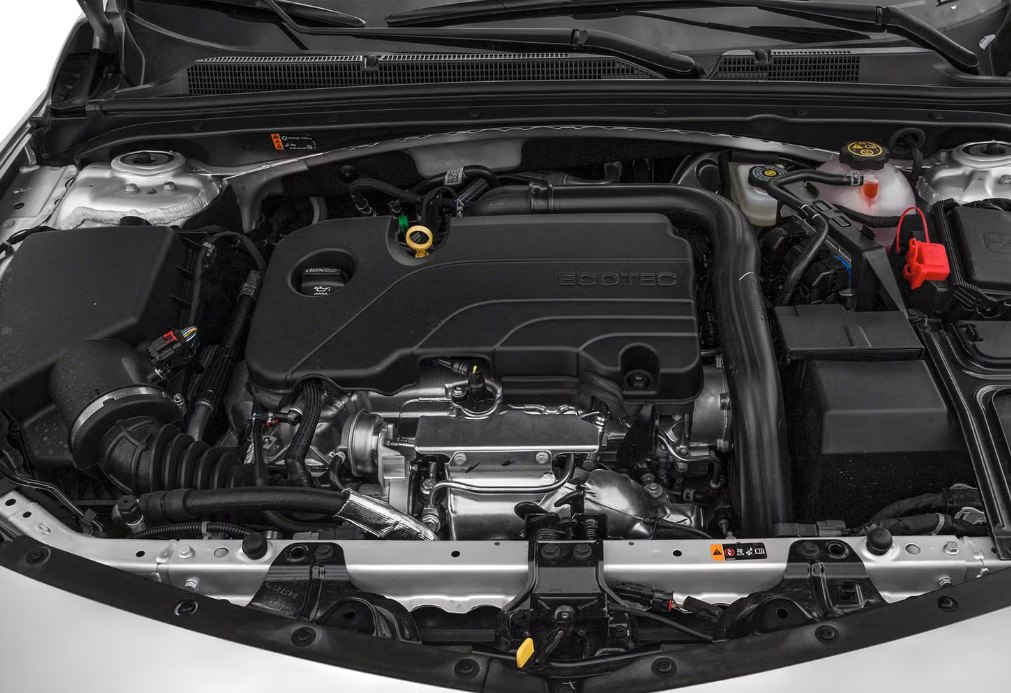 Photo 11 of this CHEVROLET MALIBU