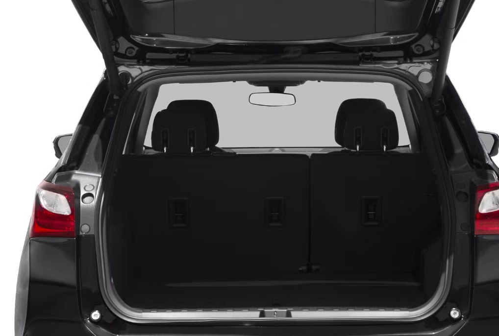 Photo 10 of this CHEVROLET EQUINOX