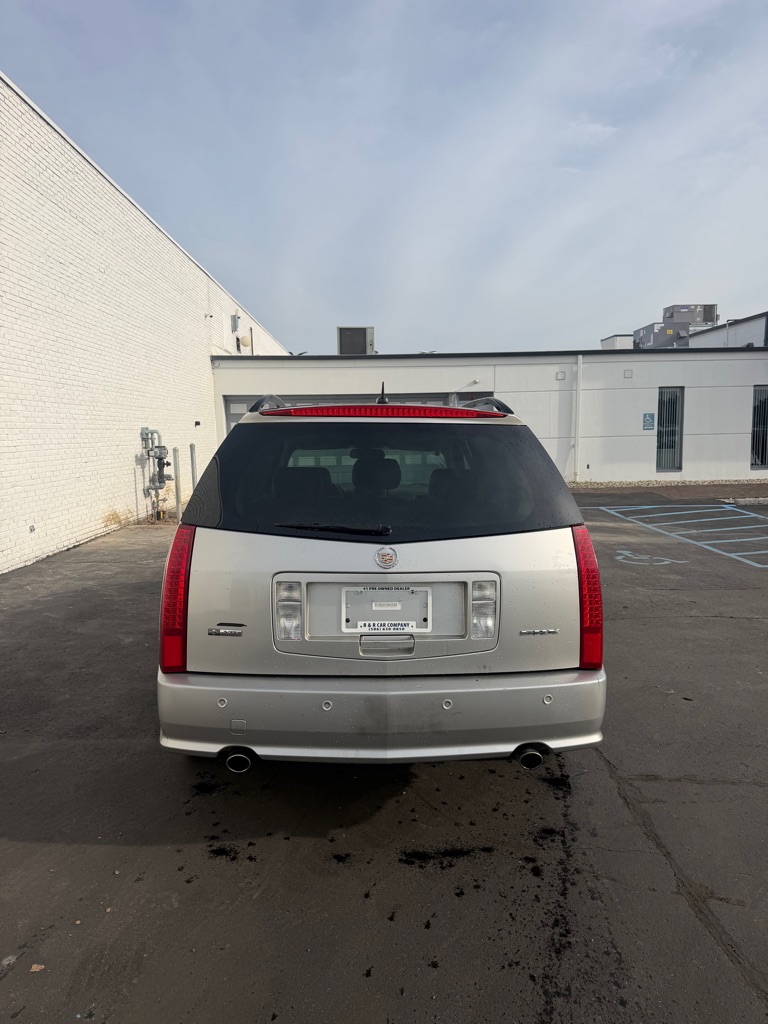 Photo 4 of this CADILLAC SRX