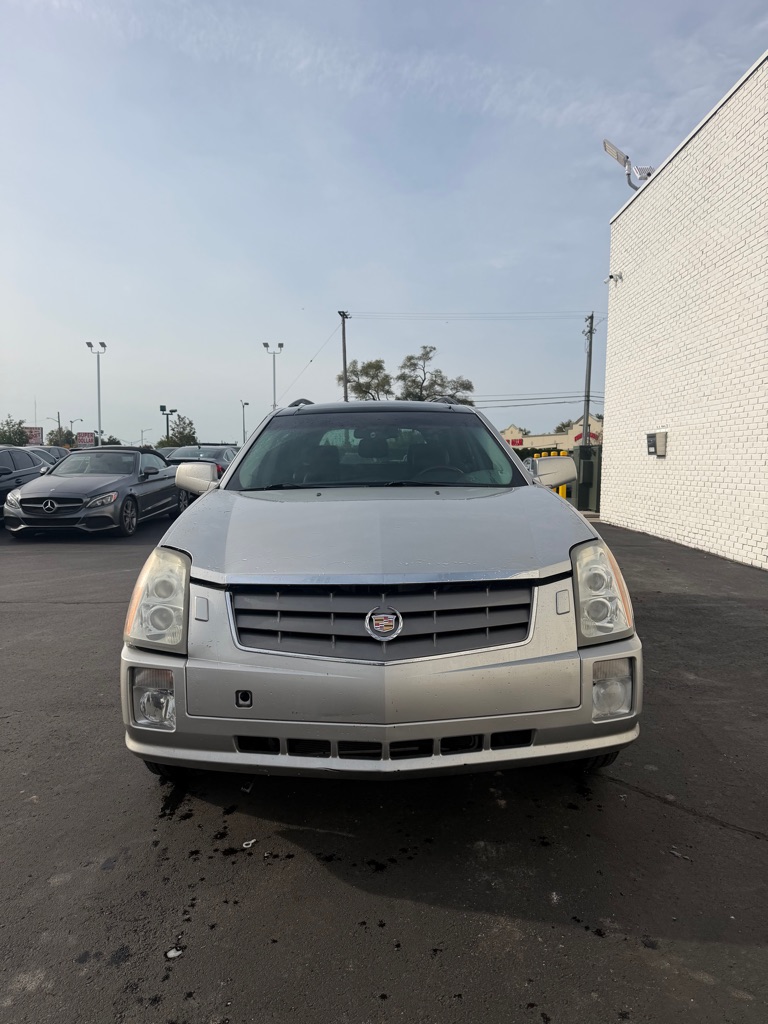 Photo 8 of this CADILLAC SRX