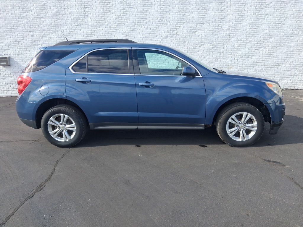 Photo 6 of this CHEVROLET EQUINOX