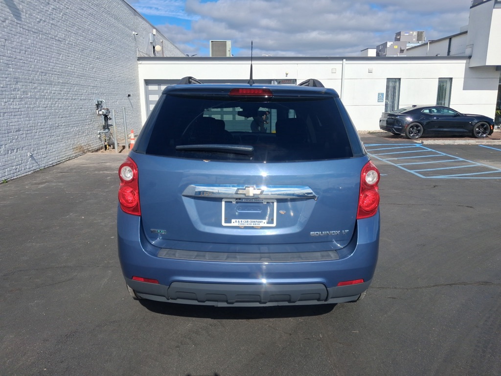 Photo 4 of this CHEVROLET EQUINOX