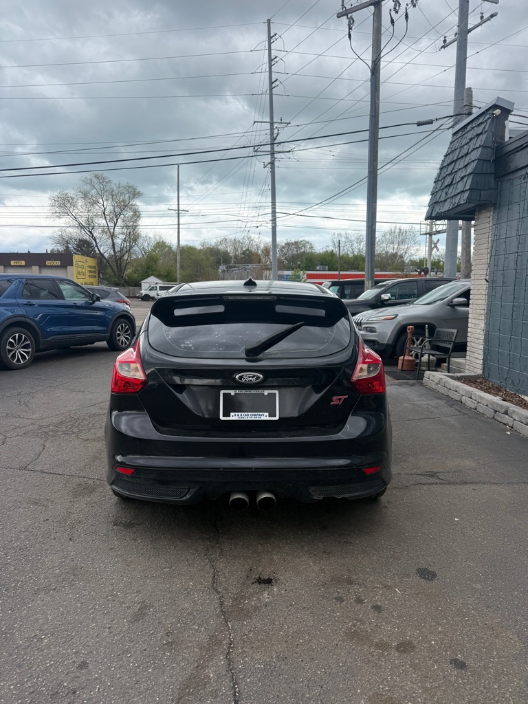 Photo 4 of this FORD FOCUS