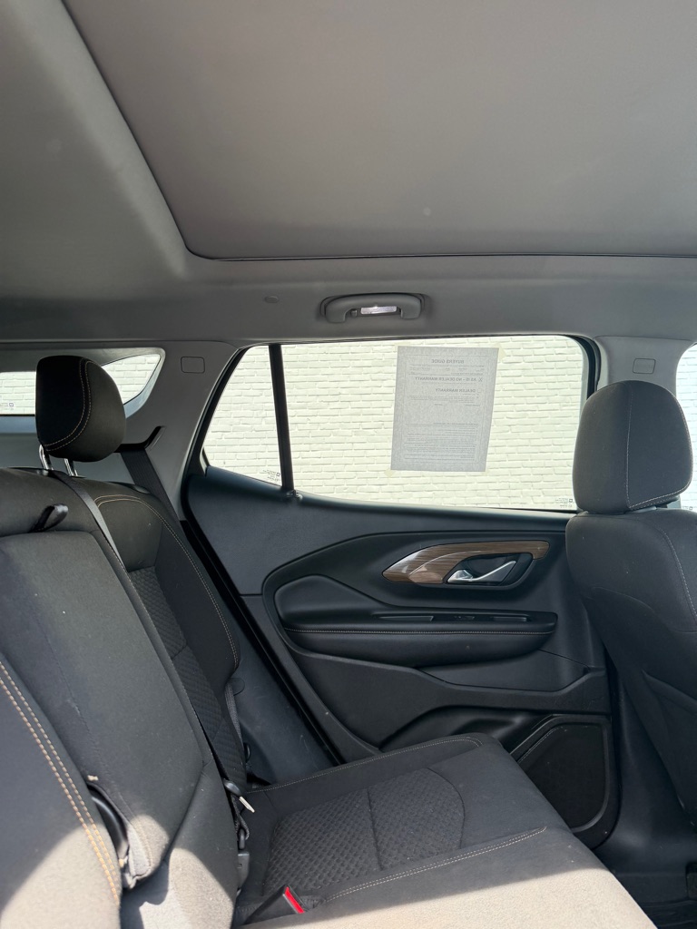 Photo 10 of this GMC TERRAIN