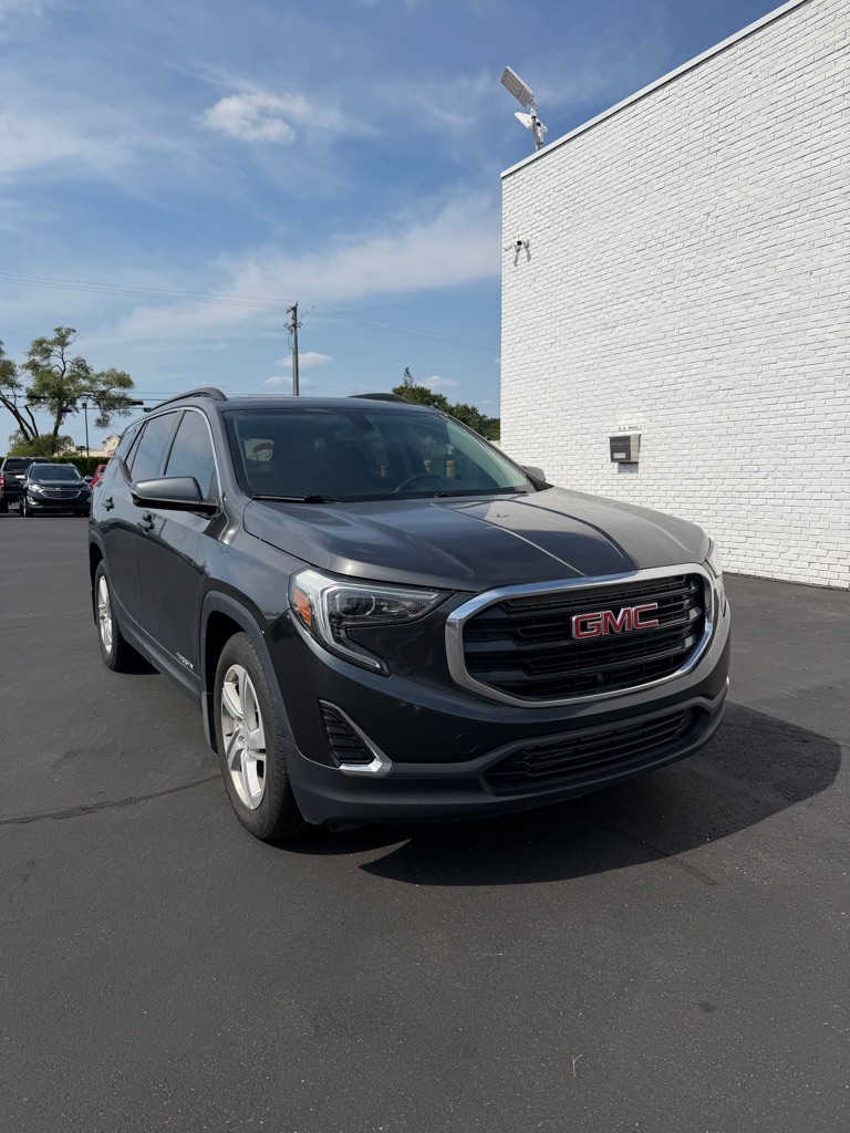 Photo 7 of this GMC TERRAIN