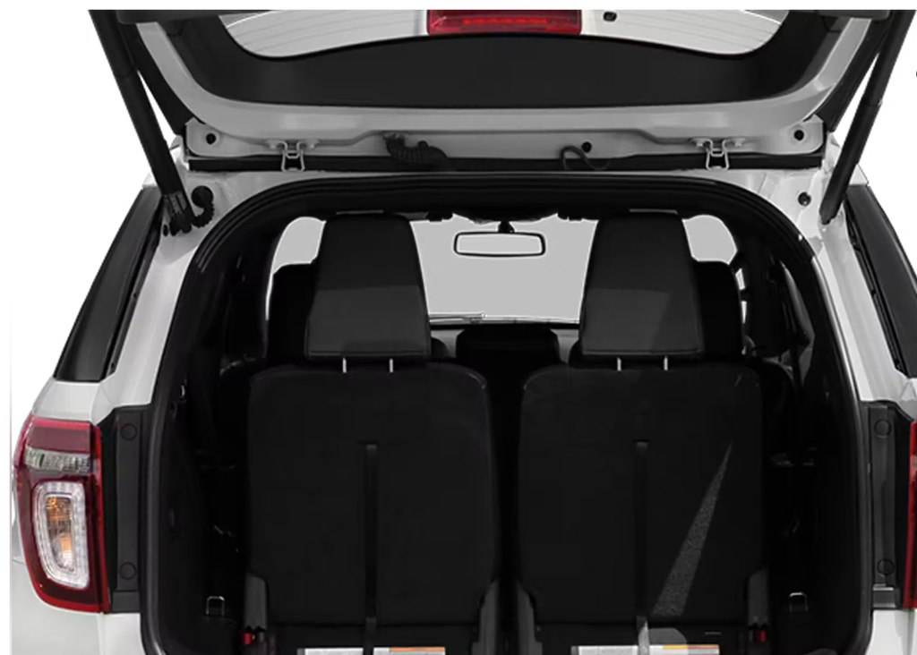 Photo 10 of this FORD EXPLORER