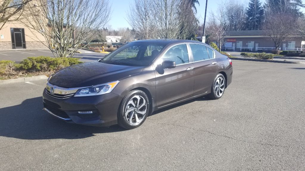 Photo 12 of this HONDA ACCORD