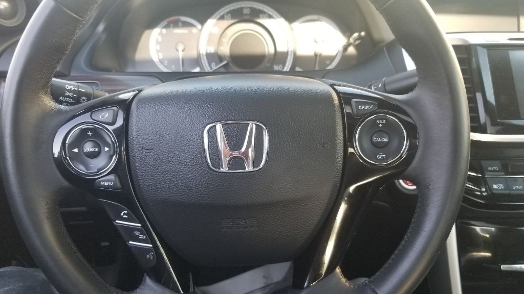 Photo 10 of this HONDA ACCORD