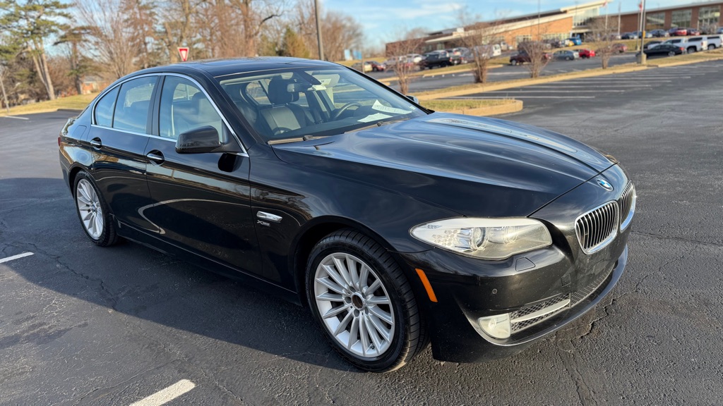 2011 BMW 5 Series 535i xDrive Sedan AWD