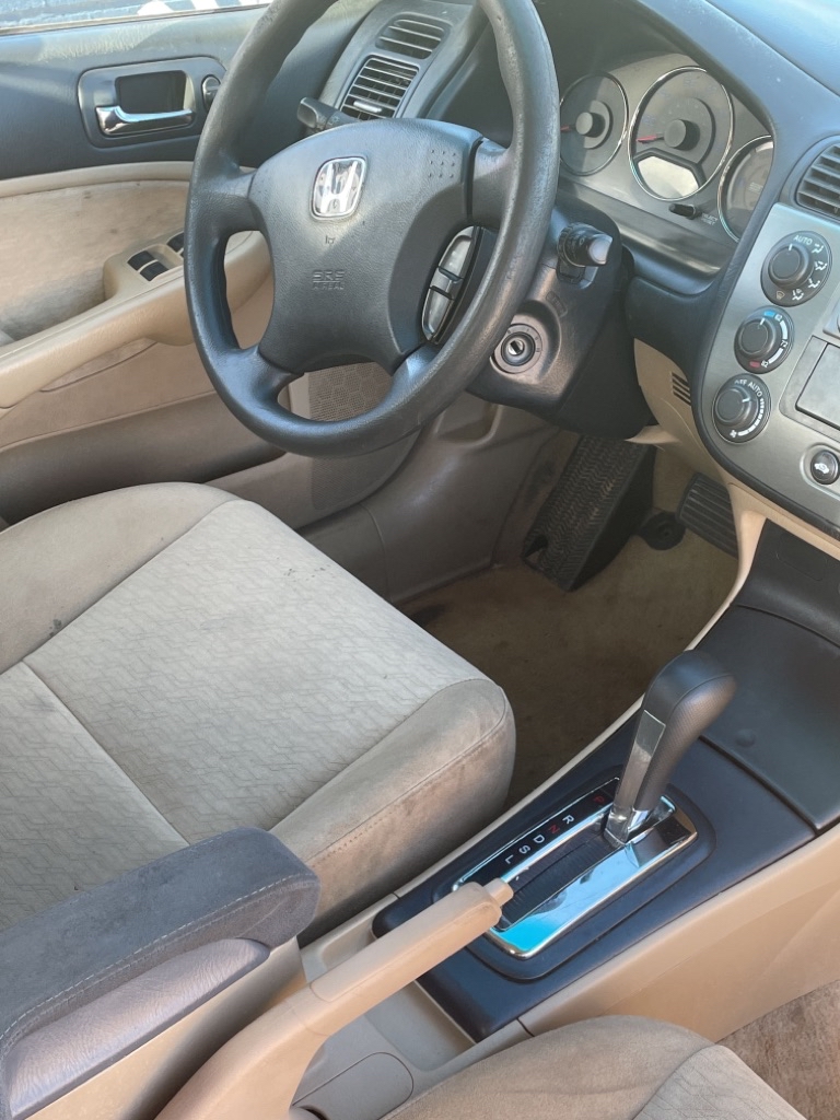 Photo 5 of this HONDA CIVIC