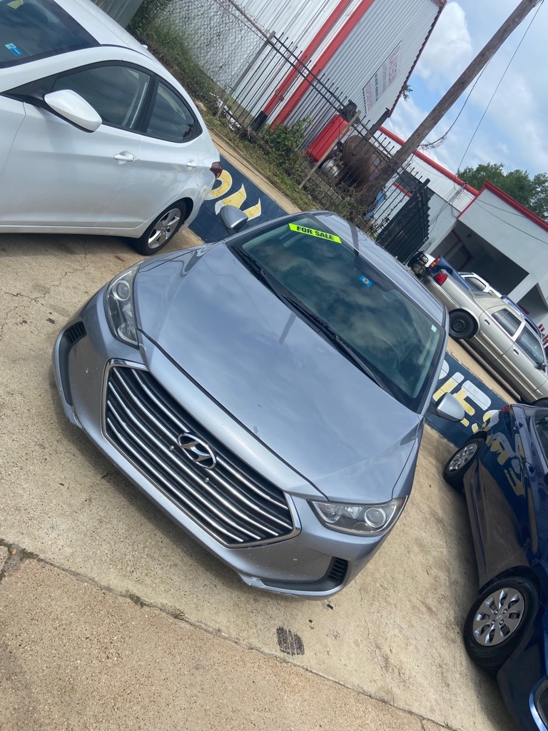 2017 HYUNDAI ELANTRA