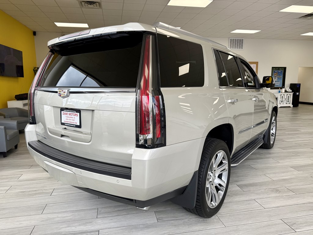 Photo 6 of this CADILLAC ESCALADE