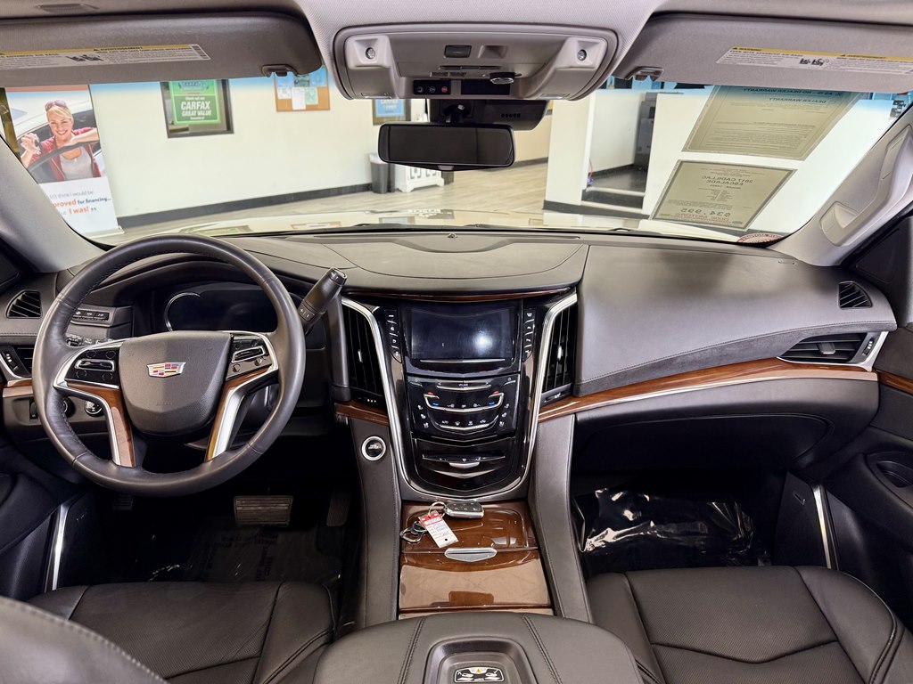 Photo 10 of this CADILLAC ESCALADE