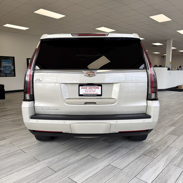 Photo 8 of this CADILLAC ESCALADE