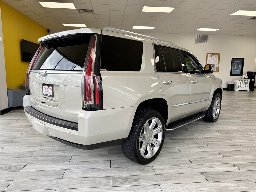 Photo 6 of this CADILLAC ESCALADE