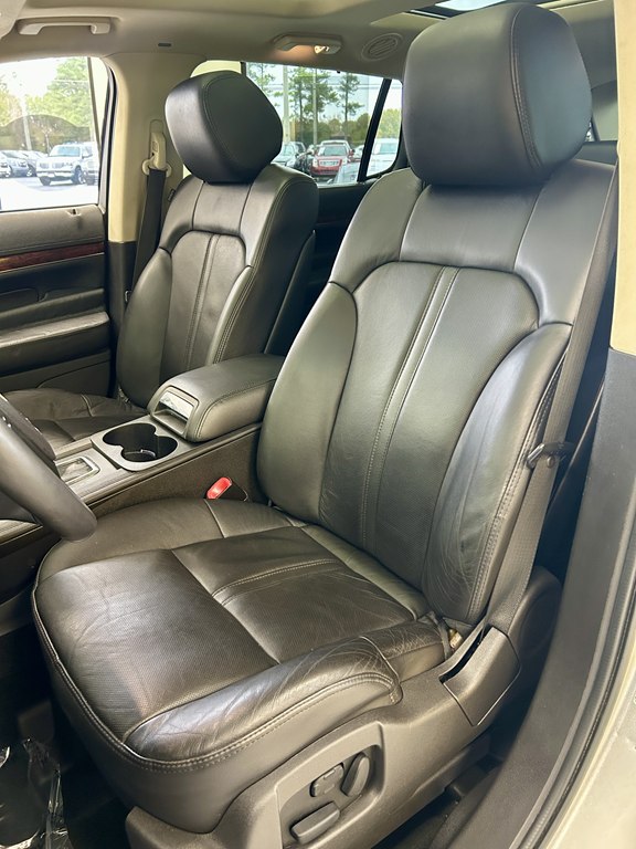 Photo 14 of this LINCOLN MKT