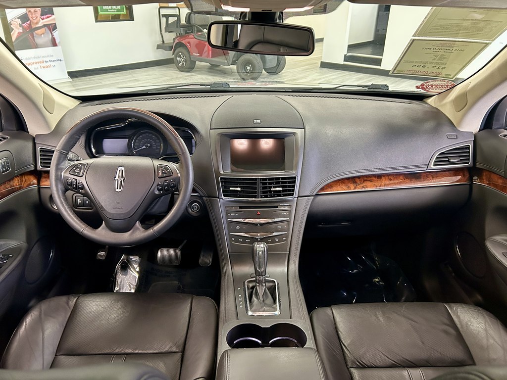 Photo 10 of this LINCOLN MKT