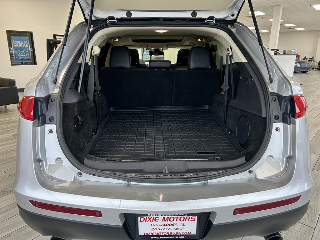 Photo 9 of this LINCOLN MKT