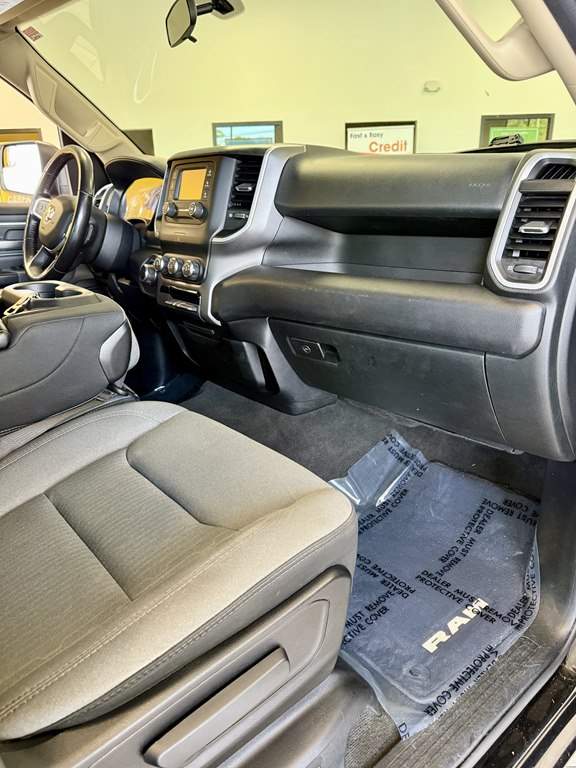 Photo 11 of this RAM 1500