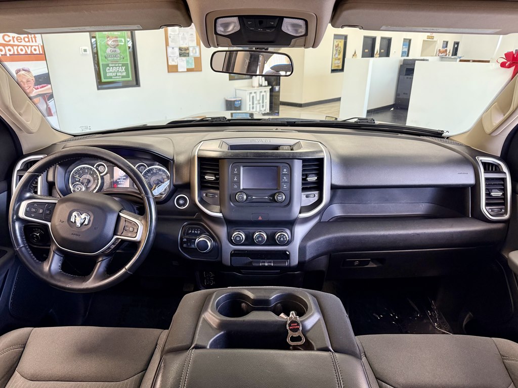 Photo 9 of this RAM 1500