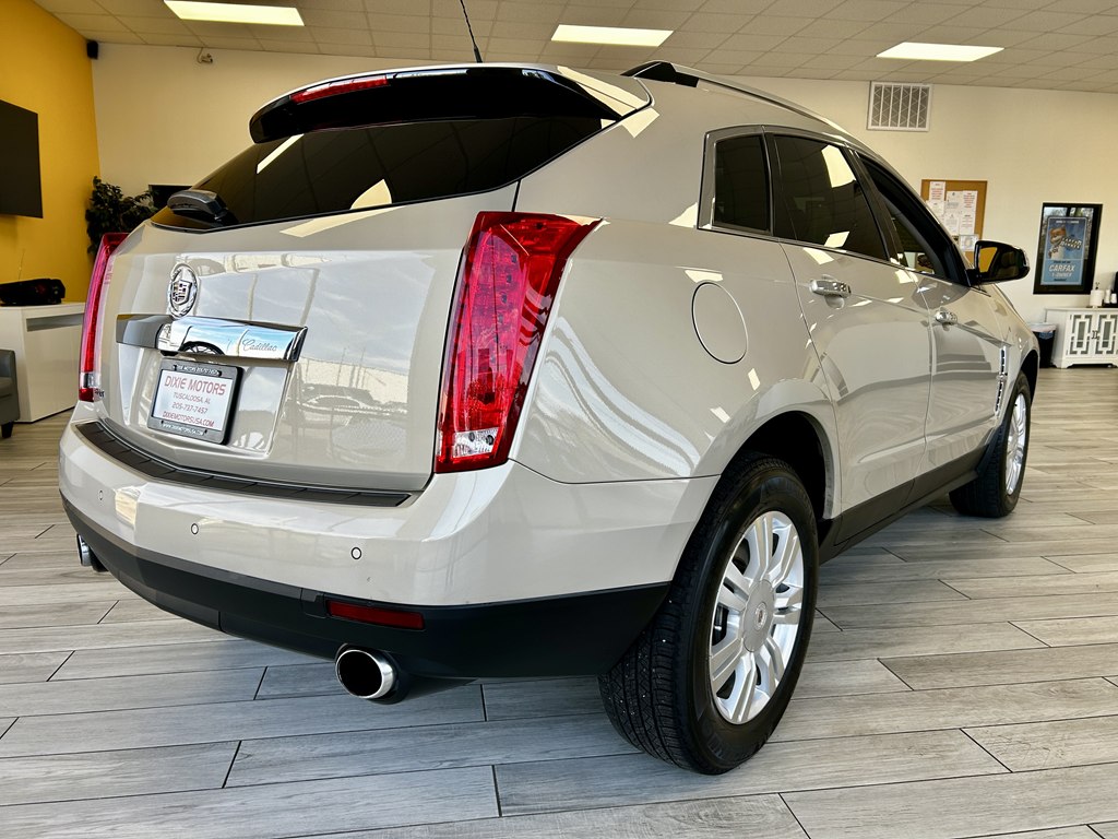 Photo 6 of this CADILLAC SRX