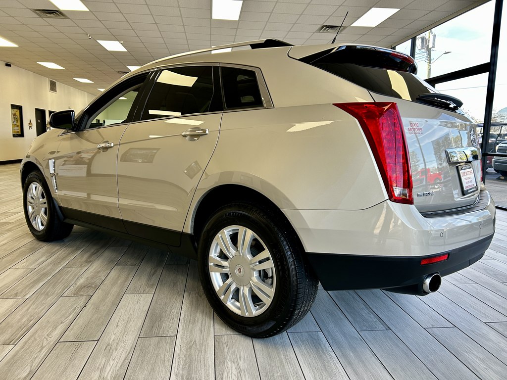 Photo 7 of this CADILLAC SRX