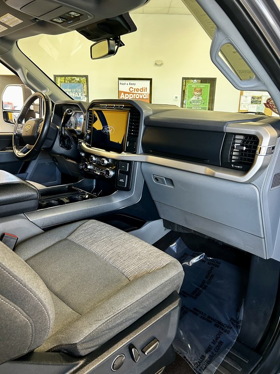 Photo 12 of this FORD F150