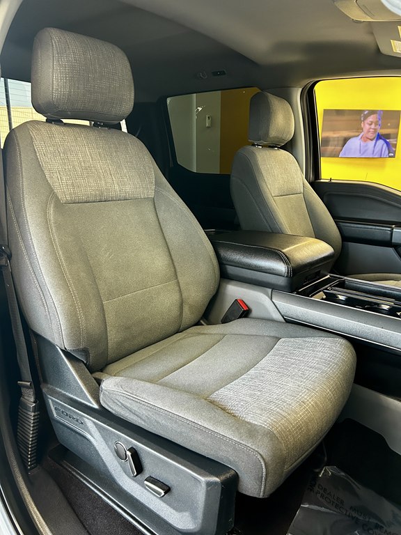 Photo 16 of this FORD F150