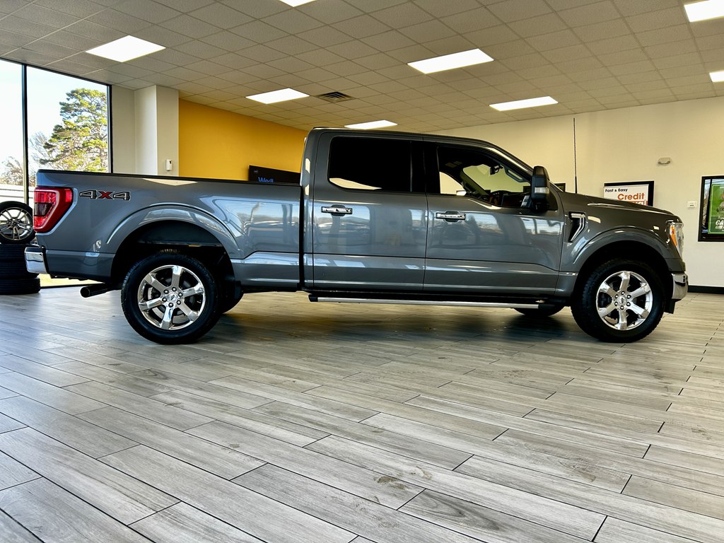 Photo 5 of this FORD F150