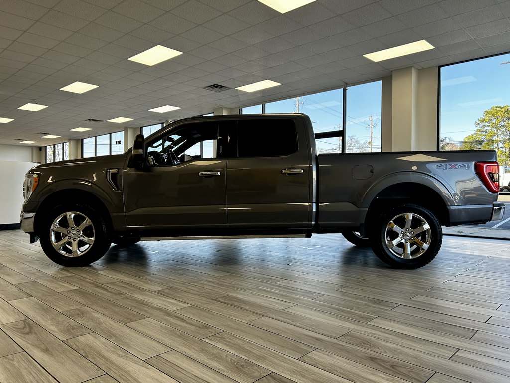 Photo 4 of this FORD F150
