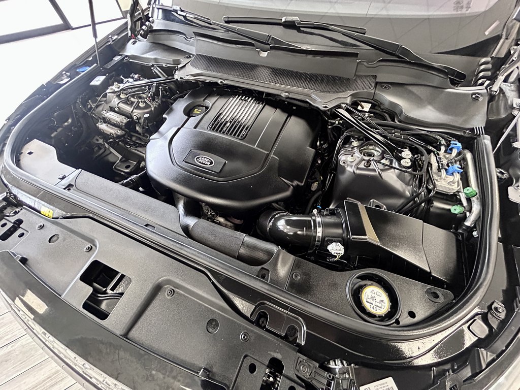 Photo 19 of this LAND ROVER DISCOVERY