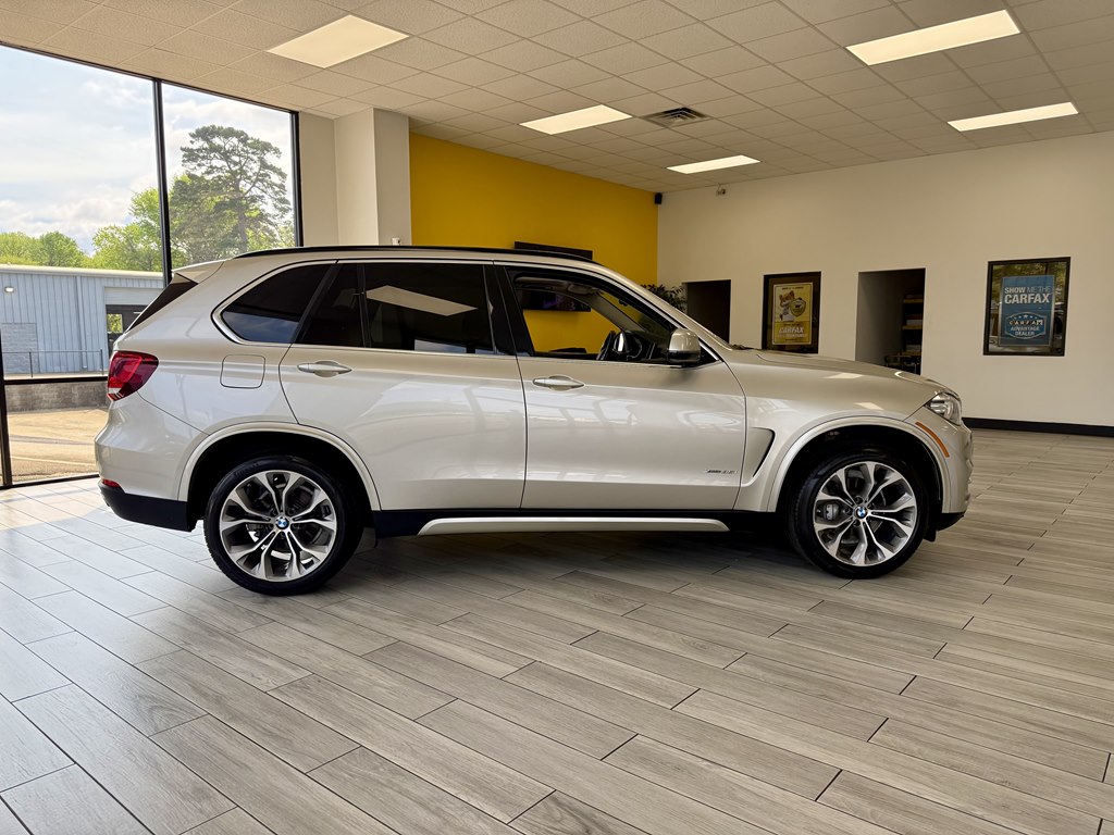 Photo 5 of this BMW X5