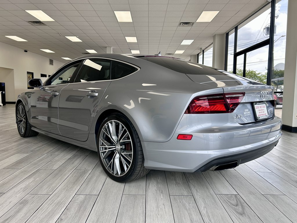 Photo 7 of this AUDI A7