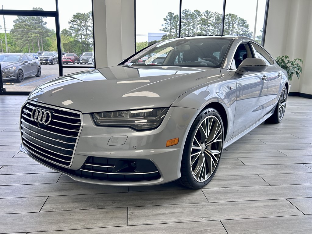 Photo 3 of this AUDI A7