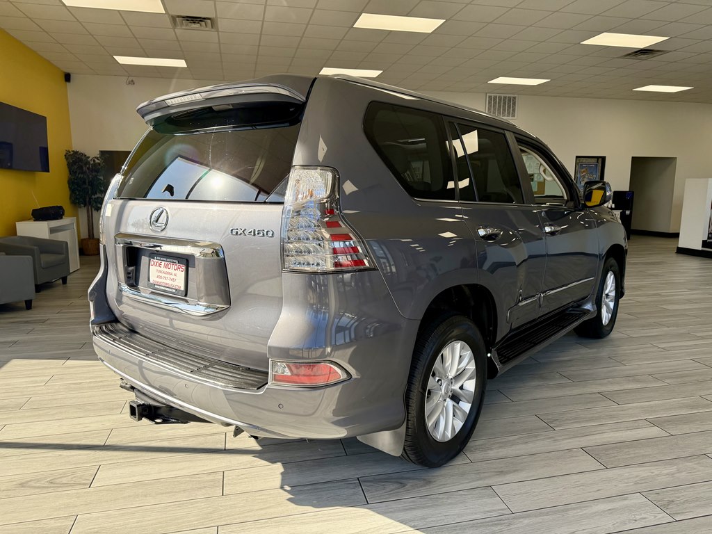Photo 6 of this LEXUS GX