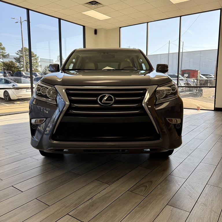 Photo 2 of this LEXUS GX
