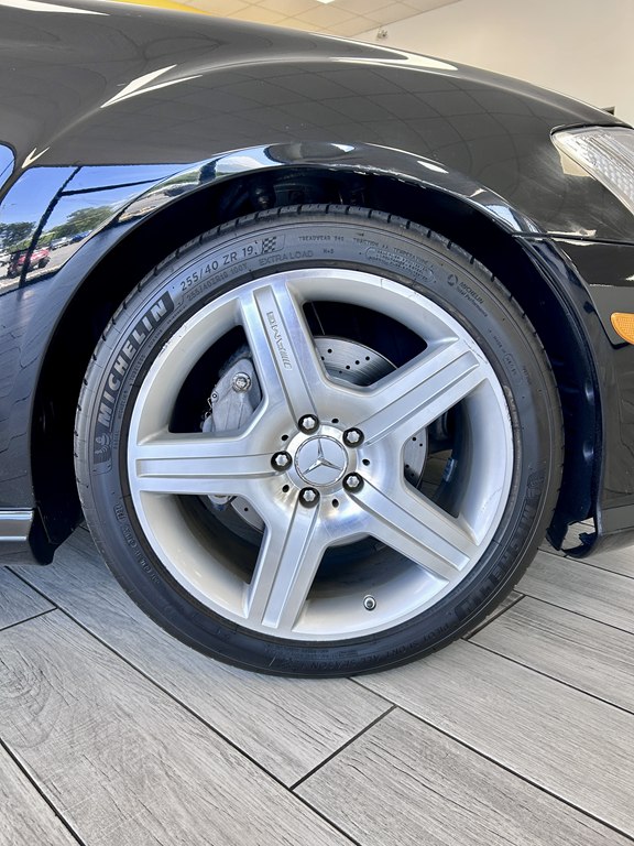 Photo 19 of this MERCEDES-BENZ S-CLASS