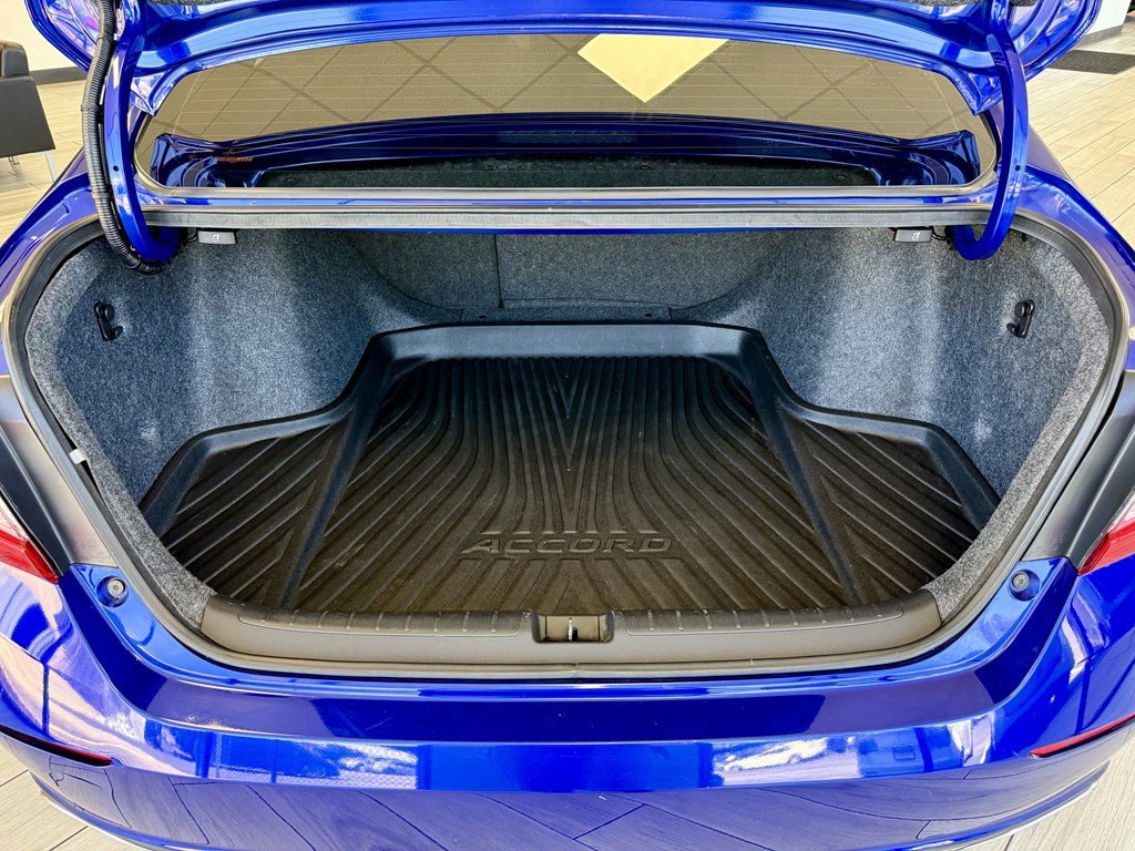 Photo 9 of this HONDA ACCORD