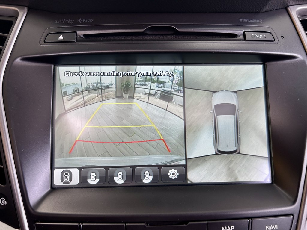 Photo 11 of this HYUNDAI SANTA FE