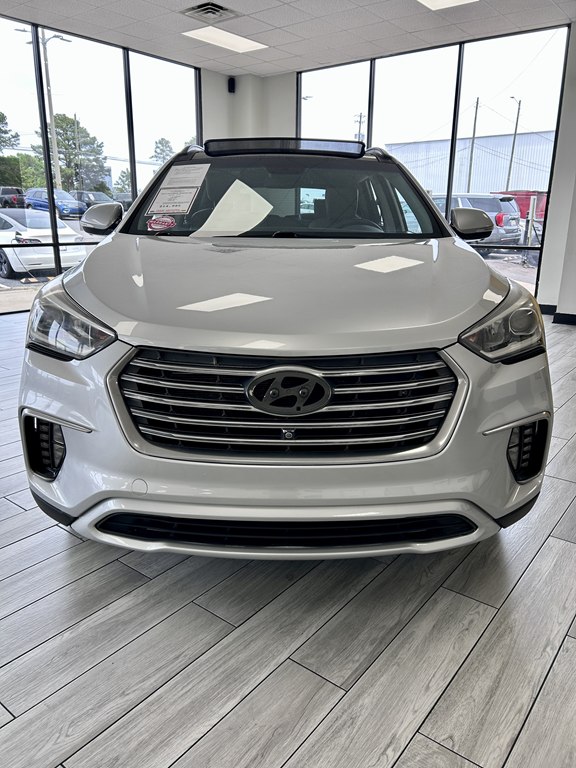 Photo 2 of this HYUNDAI SANTA FE