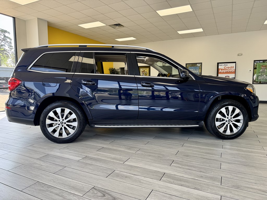 Photo 5 of this MERCEDES-BENZ GLS