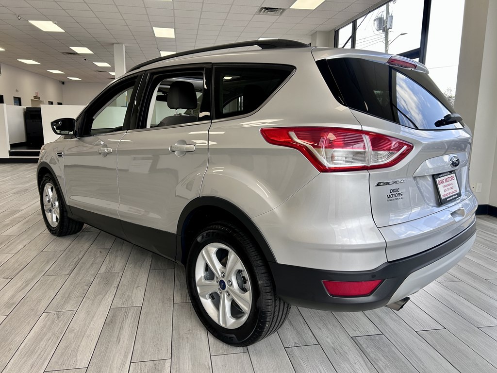 Photo 7 of this FORD ESCAPE
