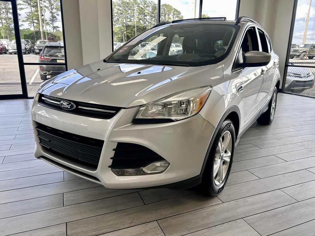 Photo 3 of this FORD ESCAPE