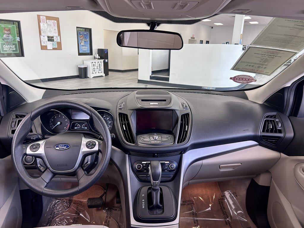 Photo 10 of this FORD ESCAPE
