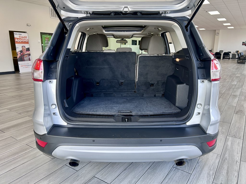 Photo 9 of this FORD ESCAPE