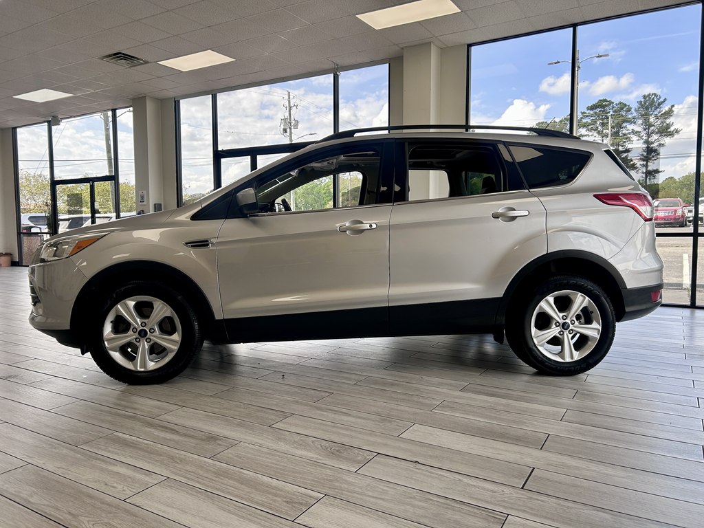 Photo 4 of this FORD ESCAPE