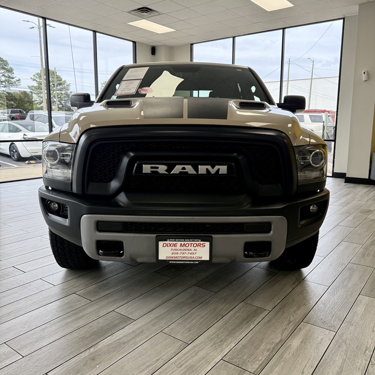 Photo 2 of this RAM 1500